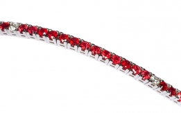 Bracelet with diamonds and rubies